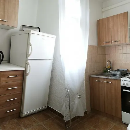 And Dona Apartment Makarska