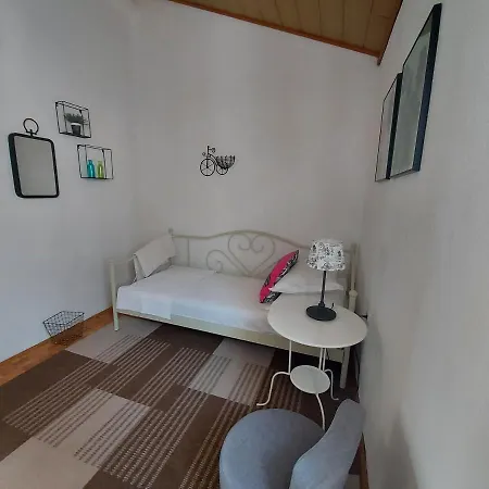 Appartement And Dona *