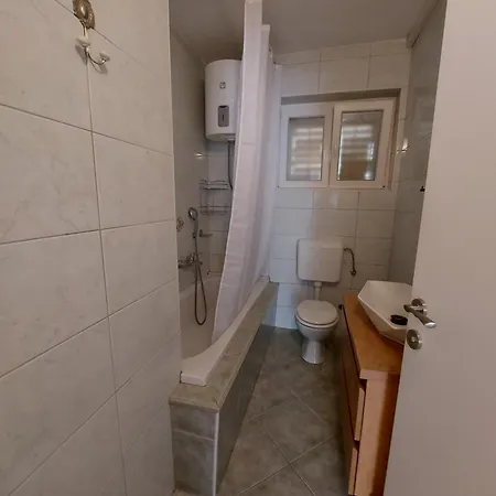Apartamento And Dona