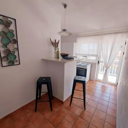 Apartment And Dona *