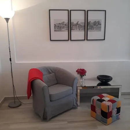 And Dona Apartment *