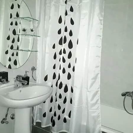 And Dona Apartment Makarska