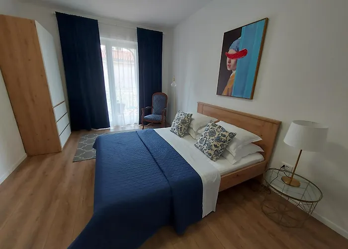 Appartement And Dona