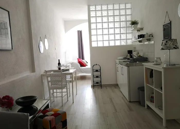 And Dona Appartement